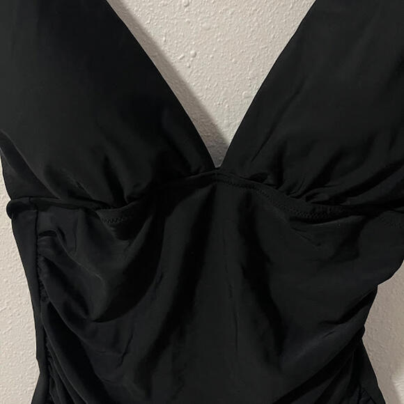 J.Crew Deep V-Neck Tankini Top / Black / Size XS - Picture 3 of 4